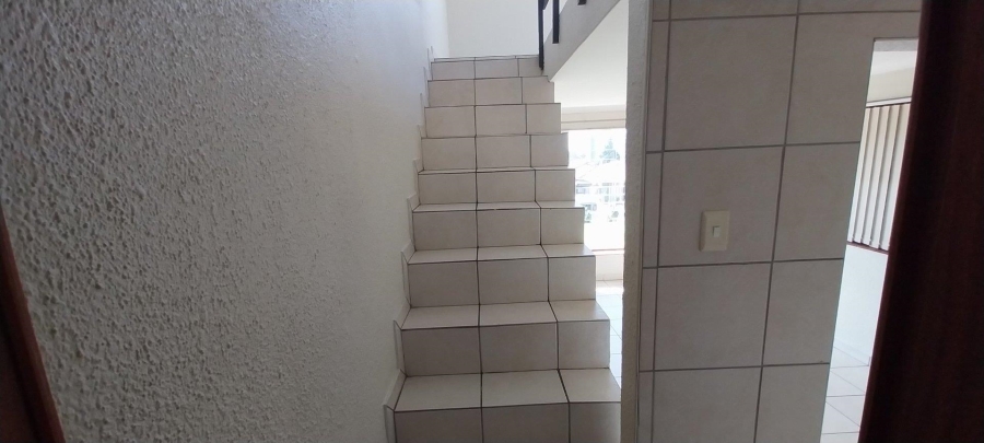 3 Bedroom Property for Sale in Loevenstein Western Cape